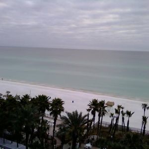 Meet your Posher, Roberta